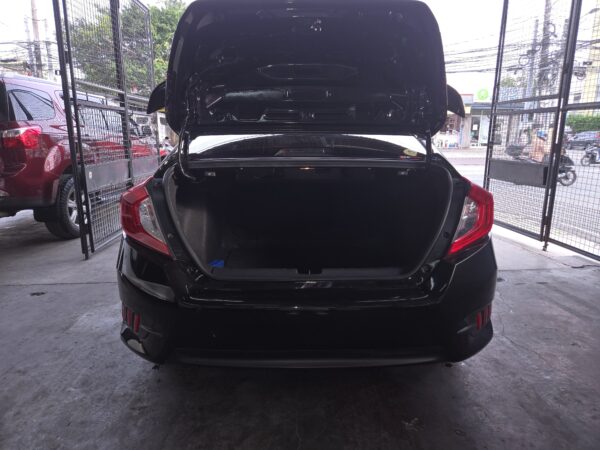 2016 HONDA CIVIC 1.8 E GASOLINE A/T - Image 7