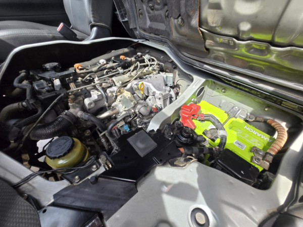 2019 TOYOTA HIACE COMMUTER - Image 9