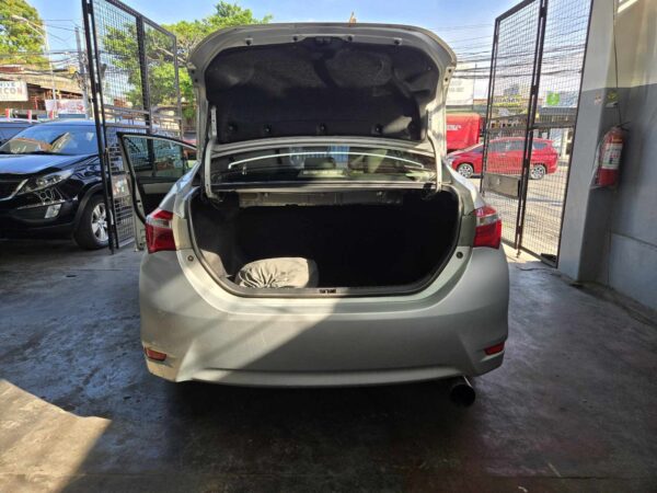 2015 TOYOTA ALTIS 1.6 E GAS M/T - Image 7