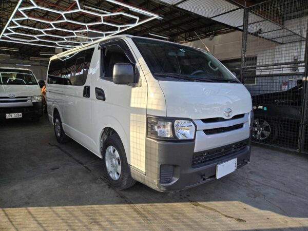 2020 TOYOTA HIACE COMMUTER DIESEL M/T - Image 2