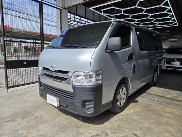 2019 TOYOTA HIACE COMMUTER