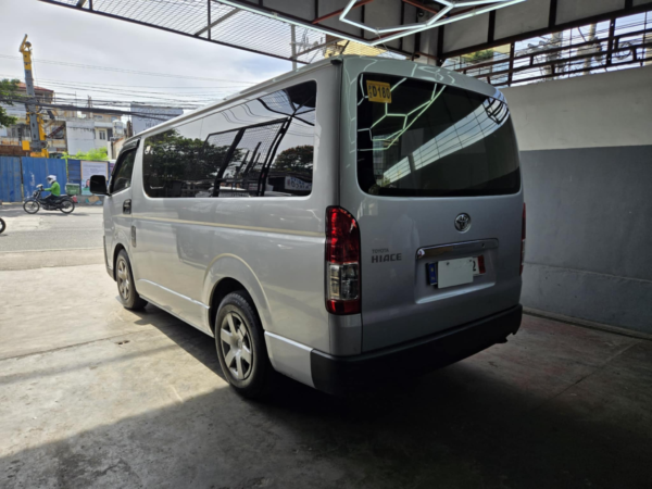 2019 TOYOTA HIACE COMMUTER - Image 7