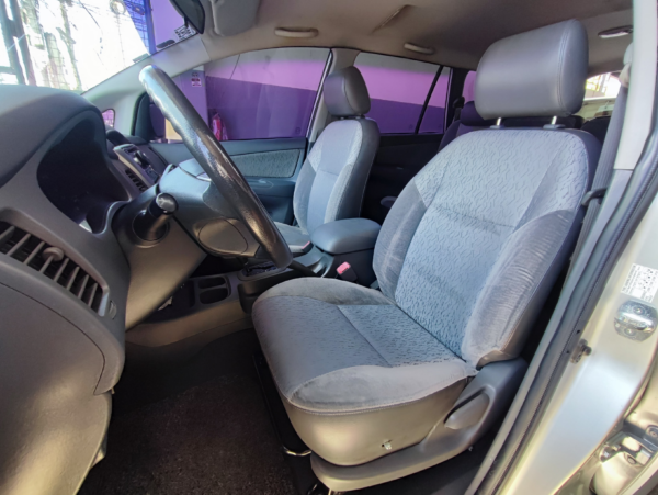 2015 TOYOTA INNOVA 2.5E  DIESEL ALPHARD LOOK - Image 9