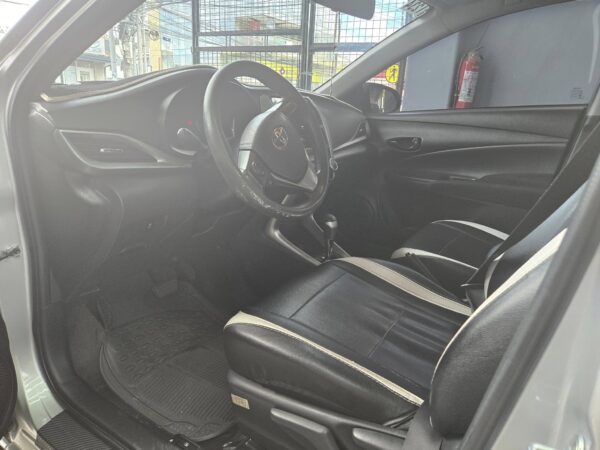 2019 TOYOTA VIOS 1.3 E GAS A/T - Image 8