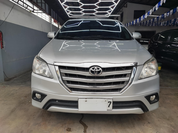2016 TOYOTA INNOVA G - Image 2