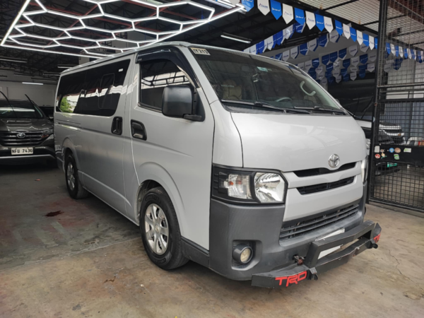 2019 TOYOTA  HIACE COMMUTER 3.0 M/T - Image 3