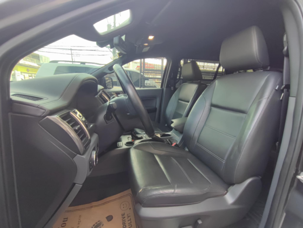 2018 FORD EVEREST 2.2 4x2 TITANIUM - Image 9