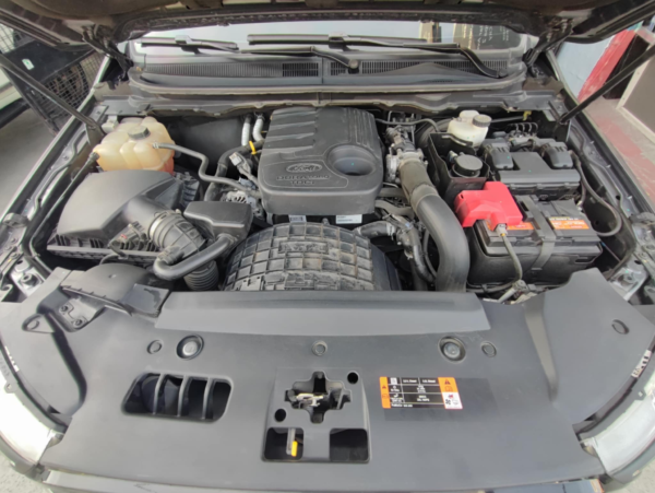 2018 FORD EVEREST 2.2 4x2 TITANIUM - Image 14