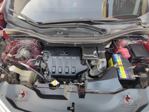 2019 MITSUBISHI XPANDER GLS A/T - Image 12