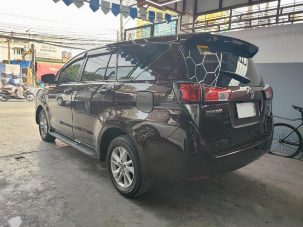 2017 TOYOTA INNOVA G 2.8 G A/T - Image 7