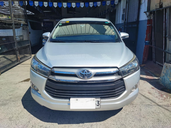 2017 TOYOTA INNOVA E 2.8 DIESEL A/T - Image 2