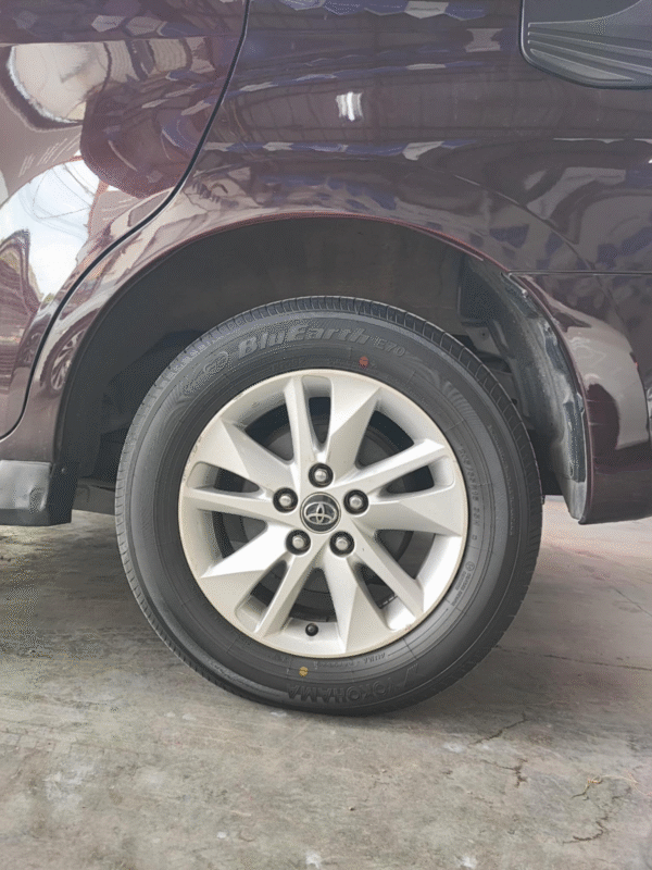 2017 TOYOTA INNOVA G 2.8 G A/T - Image 8
