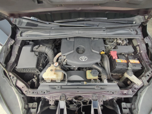 2017 TOYOTA INNOVA G 2.8 G A/T - Image 13
