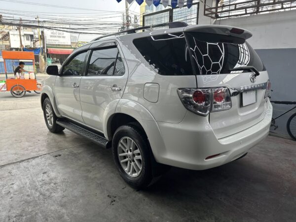 2013 TOYOTA FORTUNER G GAS A/T - Image 10
