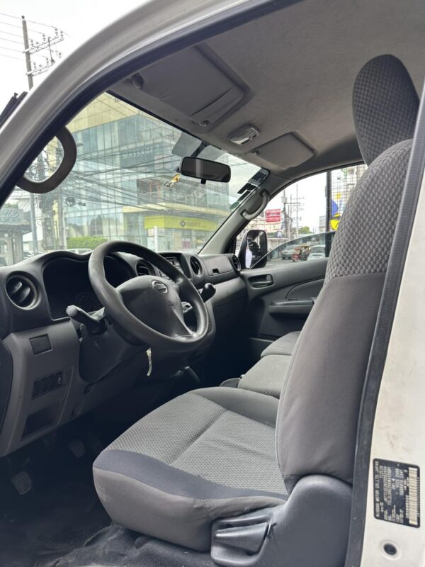 2018 NISSAN NV350 2.5 M/T - Image 7