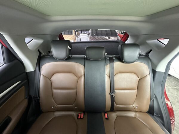 2019 MG ZS ALPHA WITH SUNROOF A/T - Image 4