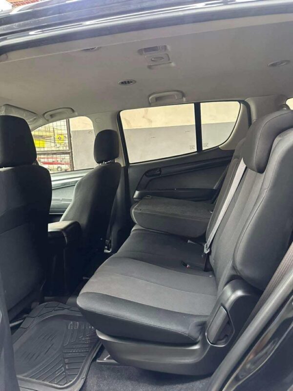 2019 ISUZU MUX 1.9 RZ4E 4x2 A/T - Image 9