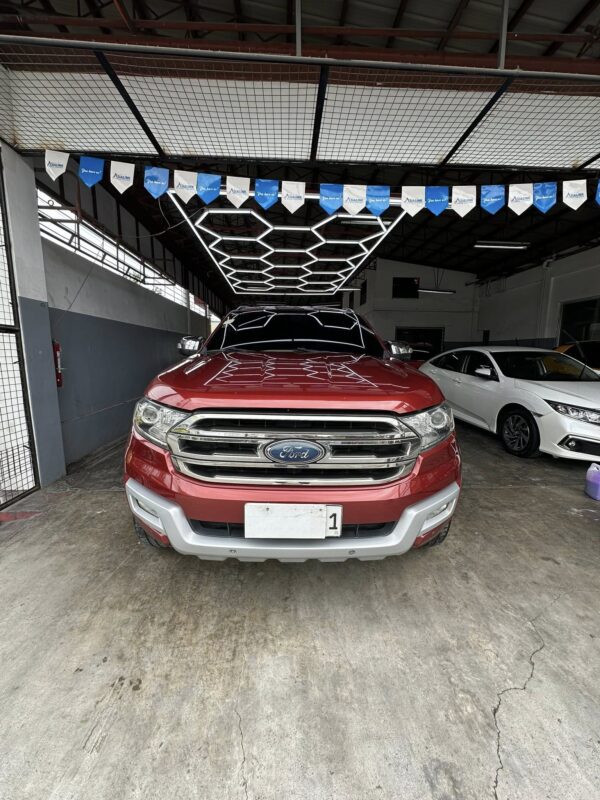 2016 Ford Everest Titanium 4x2 - Image 3