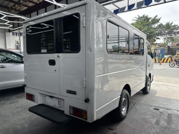 2023 ISUZU TRAVIZ LONG WHEELBASE M/T - Image 8