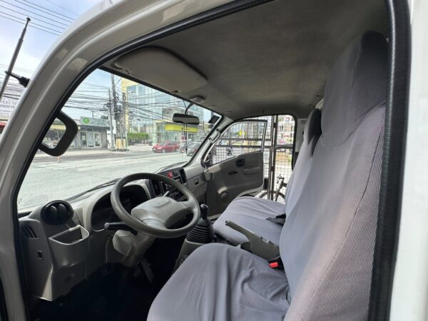 2023 ISUZU TRAVIZ BLUE POWER DIESEL M/T (long wheel base) - Image 9