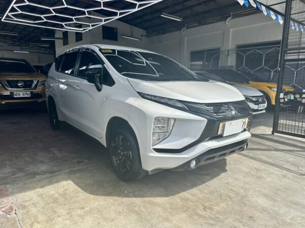 2022 MITSUBISHI XPANDER GLS BLACK SERIES A/T GAS - Image 3