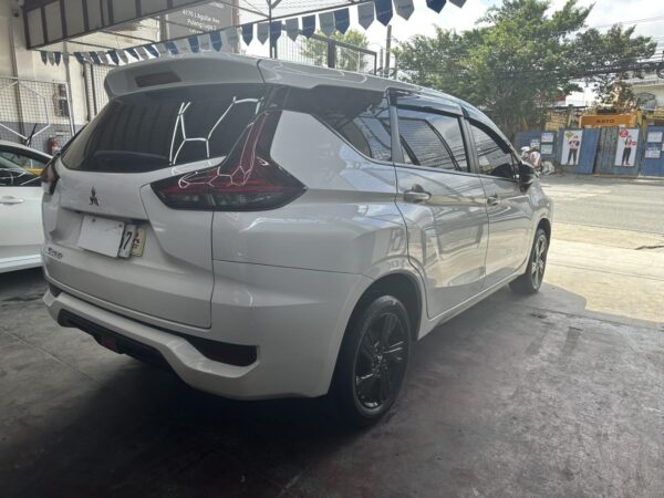 2022 MITSUBISHI XPANDER GLS BLACK SERIES A/T GAS - Image 5