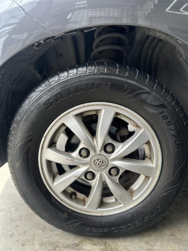 2015 TOYOTA AVANZA 1.3 E A/T GAS - Image 16