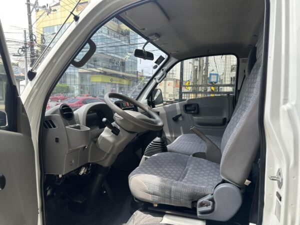 2023 ISUZU TRAVIZ LONG WHEELBASE M/T - Image 11