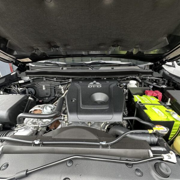 2022 MITSUBISHI STRADA ATHLETE 4x4 A/T - Image 3