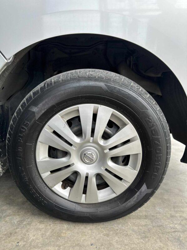 2019 NISSAN NV350 URVAN 2.5 M/T - Image 11