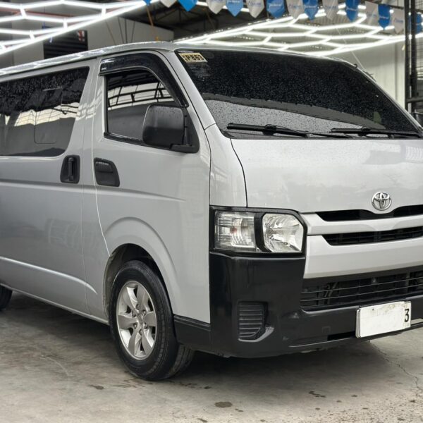 2021 TOYOTA HI ACE COMMUTER 3.0 M/T - Image 3