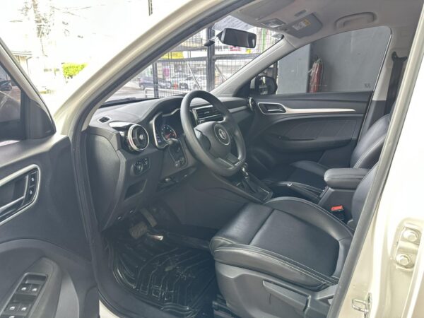 2019 MG ZS STYLE GAS A/T (White) - Image 11