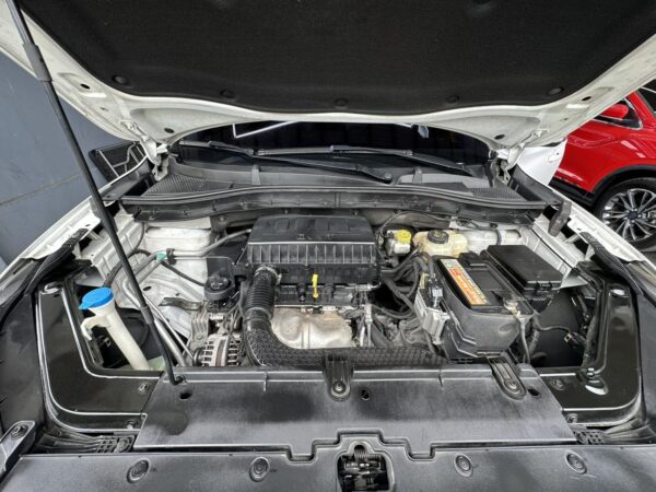 2019 MG ZS STYLE GAS A/T (White) - Image 12