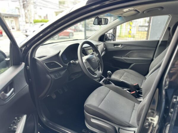 2019 HYUNDAI ACCENT 1.4 GL GASOLINE M/T - Image 11