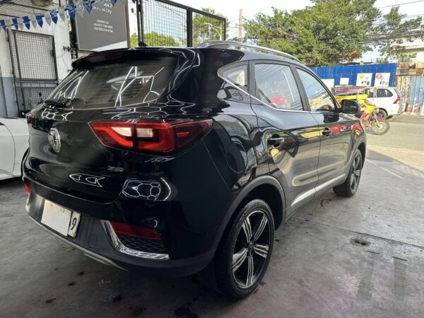 2019 MG ZS ALPHA WITH SUNROOF A/T  (Black) - Image 5