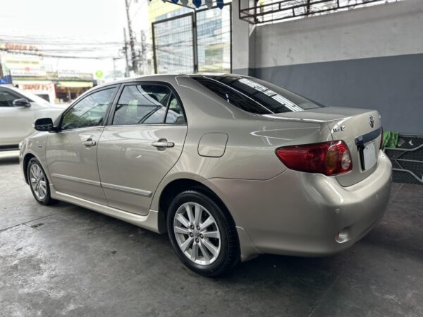 2010 TOYOTA ALTIS 1.6 V A/T - Image 6