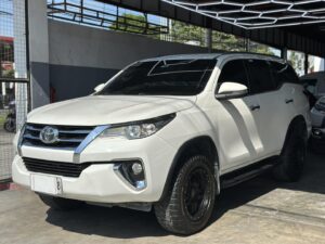 2019 TOYOTA FORTUNER 4x2 G A/T