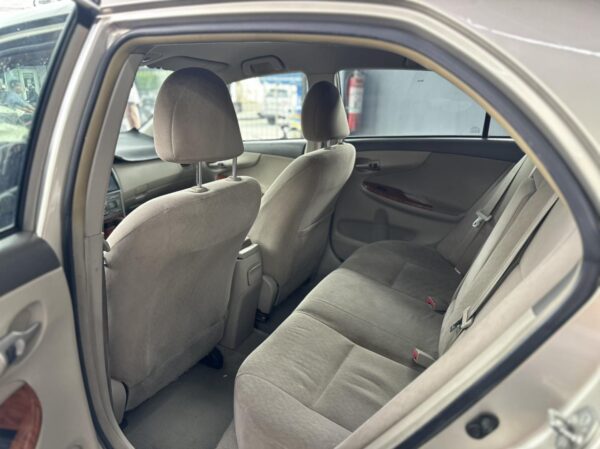 2010 TOYOTA ALTIS 1.6 V A/T - Image 9