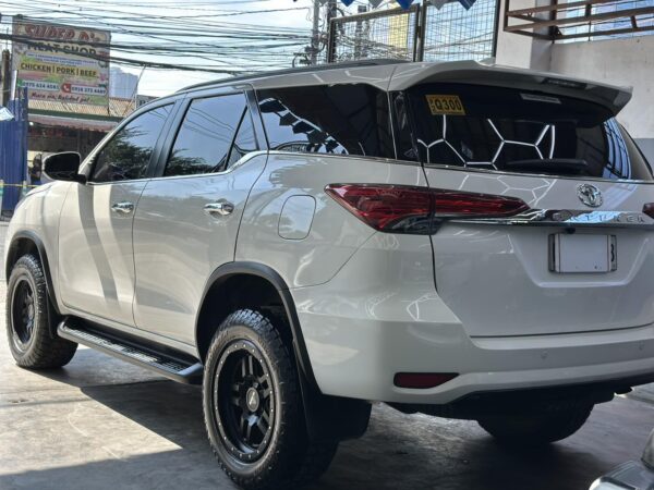 2019 TOYOTA FORTUNER 4x2 G A/T - Image 6