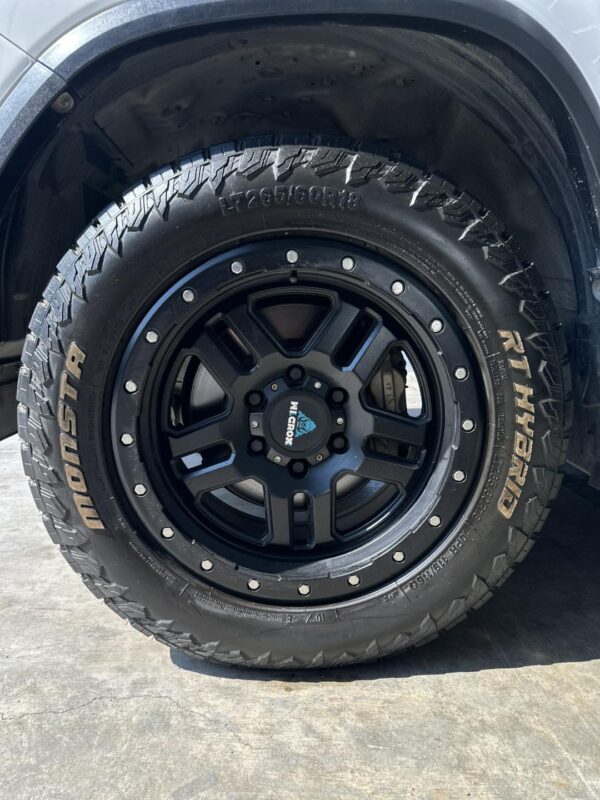 2019 TOYOTA FORTUNER 4x2 G A/T - Image 13