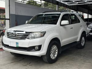 2013 TOYOTA FORTUNER 4x2 G GAS  A/T