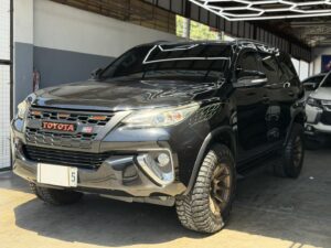 2017 TOYOTA FORTUNER G GAS A/