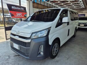2021 TOYOTA HI ACE COMMUTER DELUXE M/T