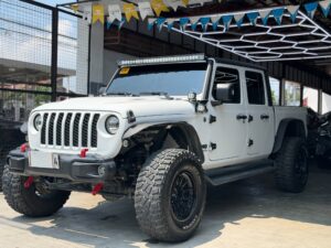 2021 JEEP GLADIATOR SPORT A/T 4x4 (LOADED)